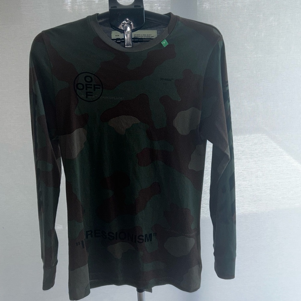 Off white camo long sleeve T-shirt